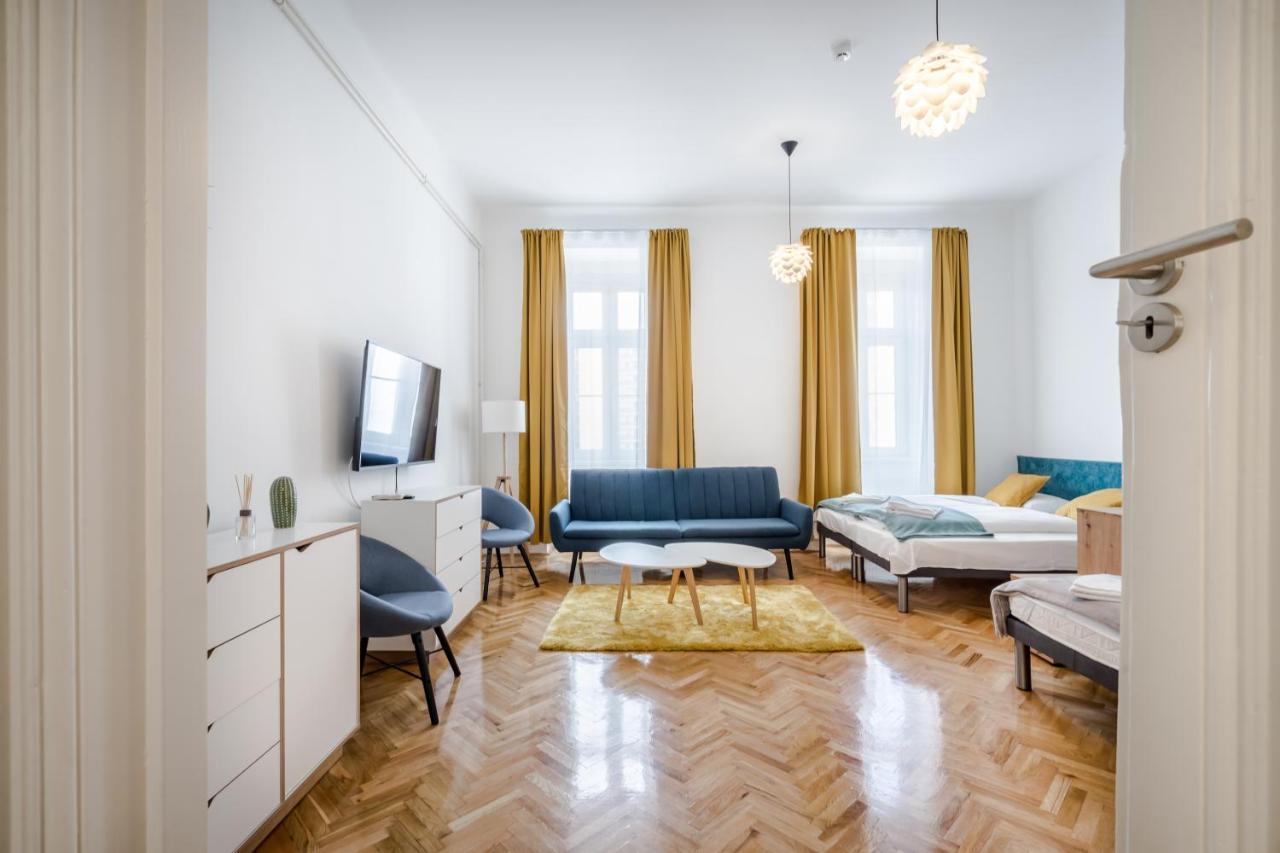 Bpr Stylish Vagabond Apartment With Ac Budapest Exteriör bild